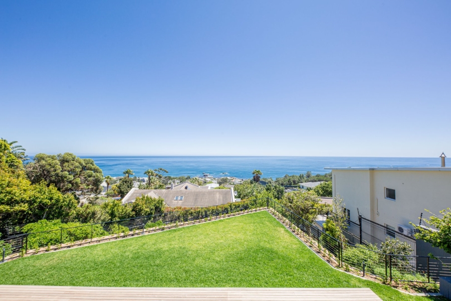 6 Bedroom Property for Sale in Camps Bay Western Cape